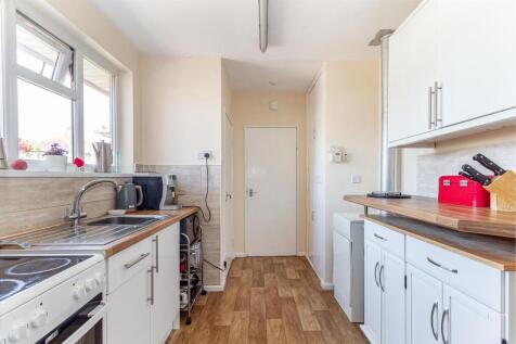 Kitchen-3.jpg