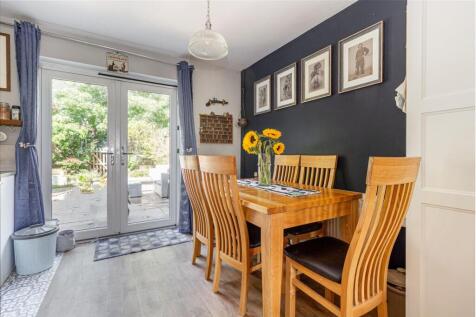 Dining-room-1.jpg