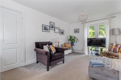 Living-room-3.jpg