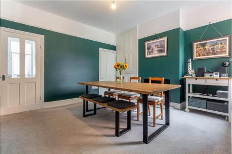 Dining-room-1.jpg