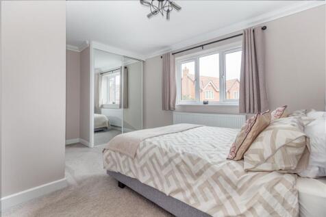 Bedroom-1-3.jpg
