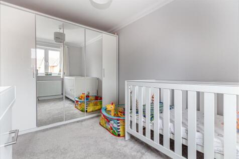 Bedroom-3-2.jpg