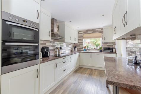 Kitchen-2.jpg