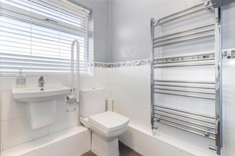 Bathroom-1.jpg