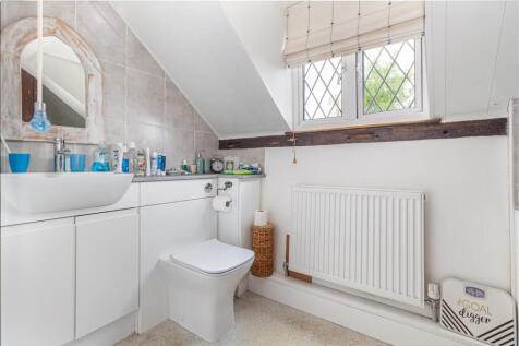 Bathroom-1.jpg