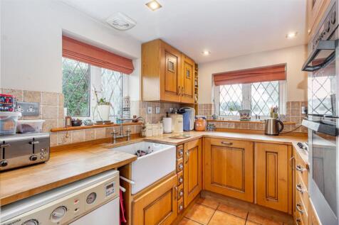 Kitchen-1.jpg