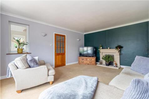 Living-room-4.jpg