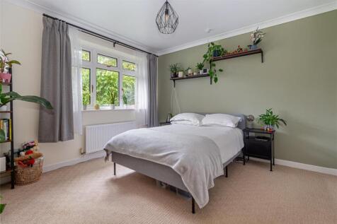 Bedroom-3-1.jpg