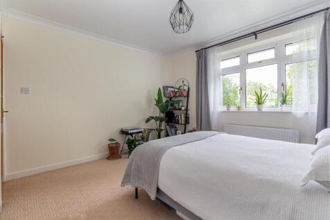 Bedroom-3-2.jpg