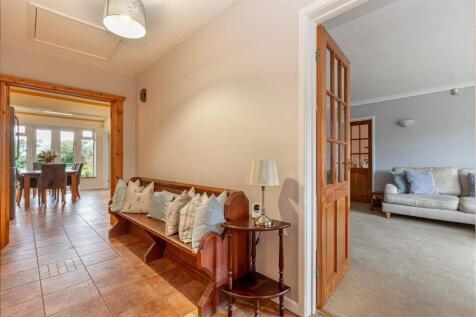 Hallway-7.jpg