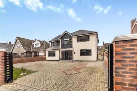 5 bedroom House for sale