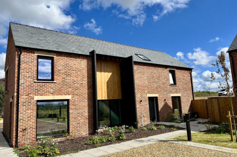 4 bedroom House for sale