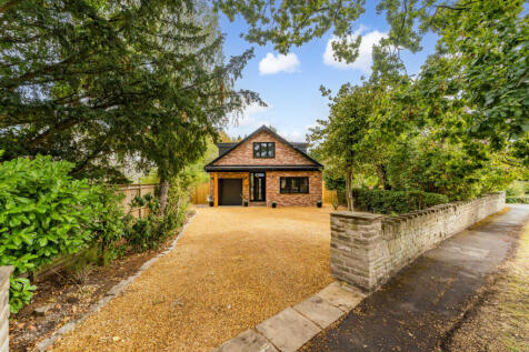 38 Moor Lane, Woodford