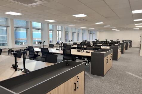 Dukes Place - 1st floor desks