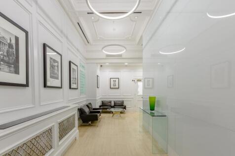 8390279-interior03.jpg