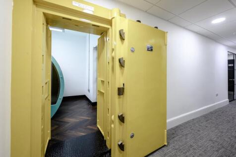 8413607interior15.jpg