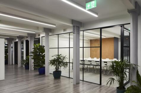 16 Laystall St- 1st floor