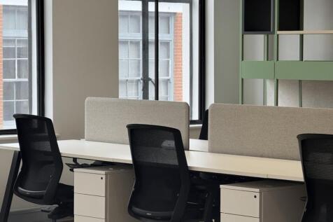 Sekforde House  Workstations with Shelving.jpg
