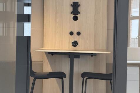 Sekforde House  Booth Seating with Power Hub.jpg