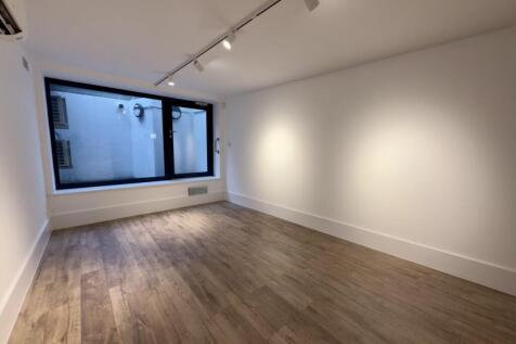 118 Tooley Street  Minimalist Room With Wood Flo
