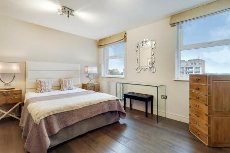 6_Main Bedroom-0.jpg