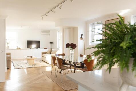 LivingRooms-2977.jpg