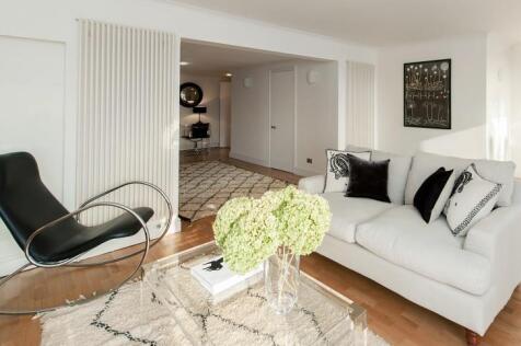 Europa House - Reception Room.jpg
