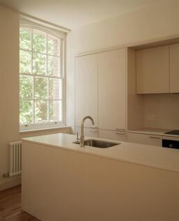 Newcourt Street 1 Bed.jpg