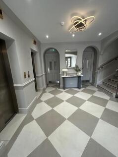 Hallway Elsworthy.jpg