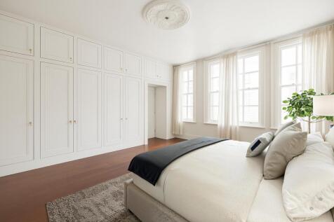 Flat D, 1-4 Eaton Square SW1W 9DA-1  (1).jpeg