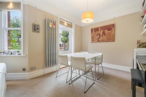 Flat 25, Castellain Mansions W9 1HE-No Watermark-1
