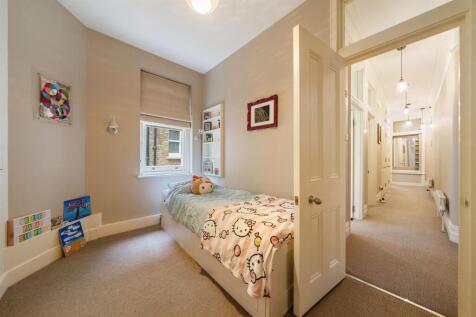 Flat 25, Castellain Mansions W9 1HE-No Watermark-5