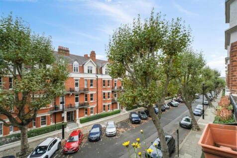 Flat 25, Castellain Mansions W9 1HE-No Watermark-1