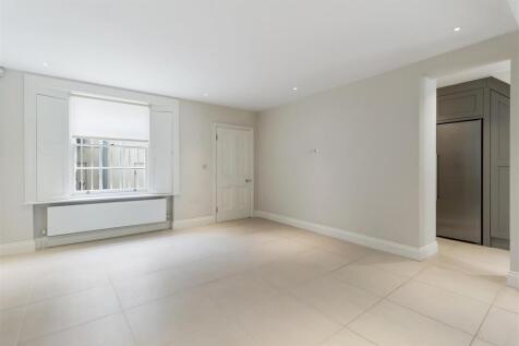 19 Chalcot Crescent NW1 8YE-No Watermark-16.jpg