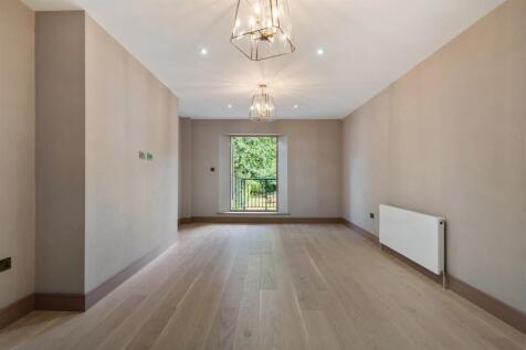 Flat 5, 17-19 Elsworthy Road NW3 3DS-No Watermark-
