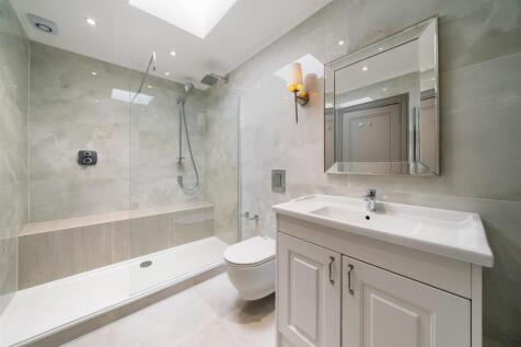Flat 18, 17-19 Elsworthy Road NW3 3DS-No Watermark