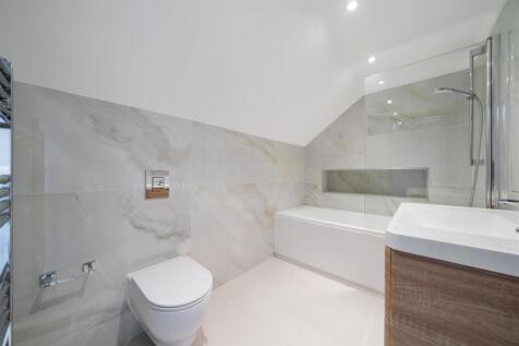 Flat 18, 17-19 Elsworthy Road NW3 3DS-No Watermark