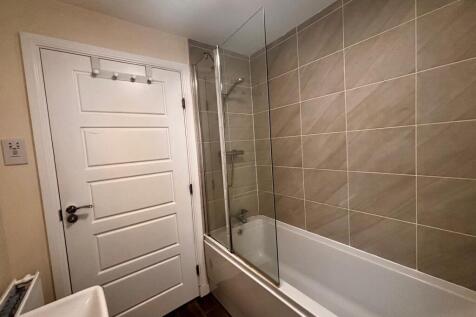 12. Bathroom 2.jpeg