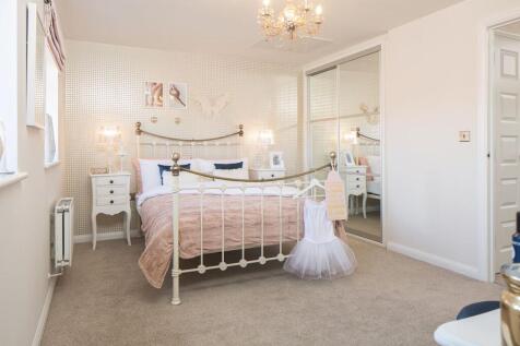 Further good sized bedroom in the Hythie 4 bedroom home