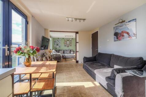 Dining/Living area
