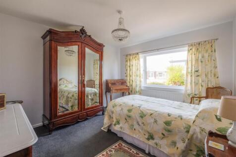 Groundfloor Bedroom