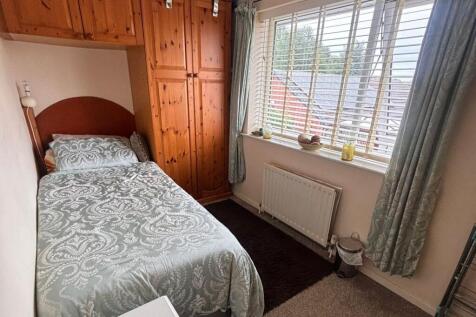Bedroom 2.jpeg