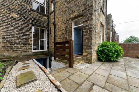 JubelLiving-161TrinityStreetPHOTOS-105.jpg