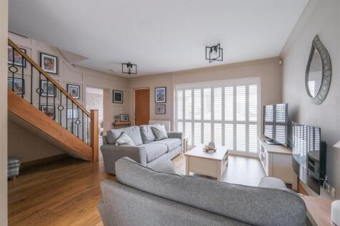 Living/Dining Room