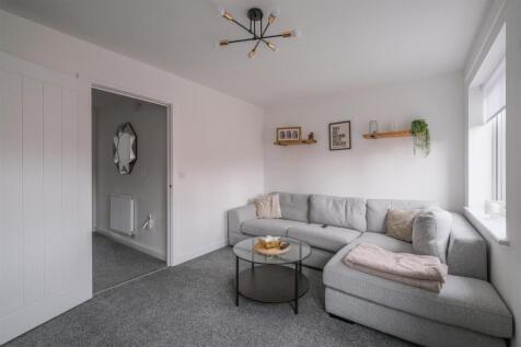 Living Room/Bedroom Four