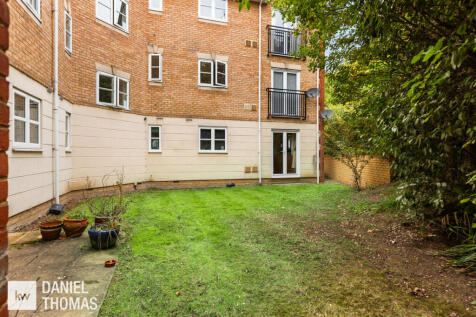 Property Image 17