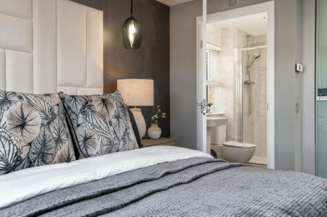 DEV002497_Ballater_H469_029