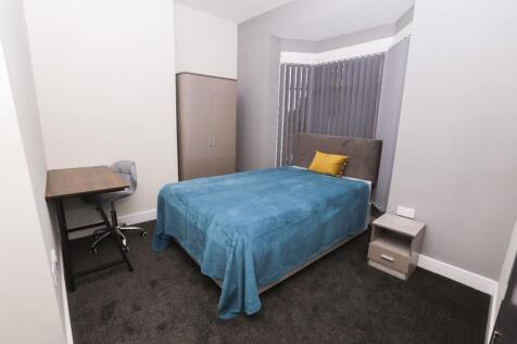 94 Crescent #19.jpg