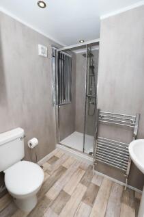 76 Wellesley #23.JPG