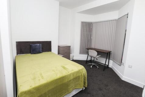 74 Crescent #12.JPG